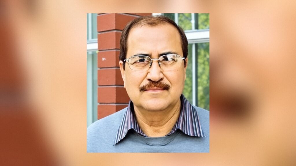 স্মরণে প্রখ্যাত চলচ্চিত্র পরিচালক আজিজুর রহমান 3 স্মরণে প্রখ্যাত চলচ্চিত্র পরিচালক আজিজুর রহমান