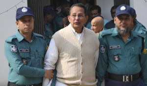 হাসানুল হক ইনুর ডিভিশন বাতিল, গুরুতর অসুস্থতায় চিকিৎসা নিয়ে উদ্বিগ্ন জাসদ