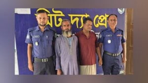 হিলিতে নারীকে জিম্মি করে গণধর্ষণের অভিযোগ, গ্রেপ্তার ২